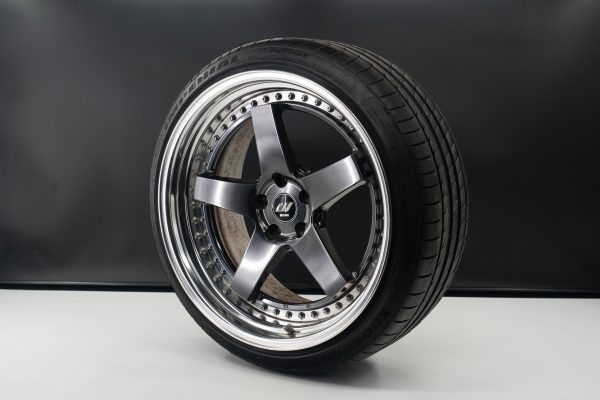 WORK ZISTANCE W5S 19インチ